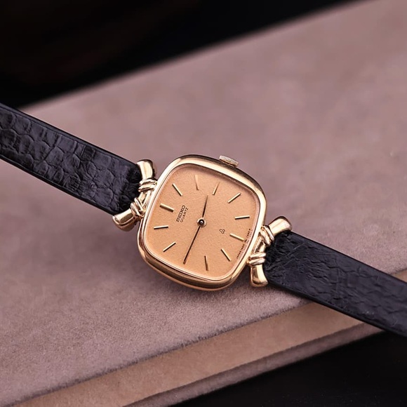 Vintage Rare 1989 Seiko Quartz 1400-5780 
Women’s Dress Watch
Gold-Plated Case - Picture 2 of 7